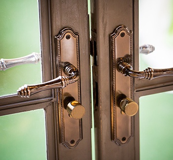 Experienced Everett residential locksmith in WA near 98203